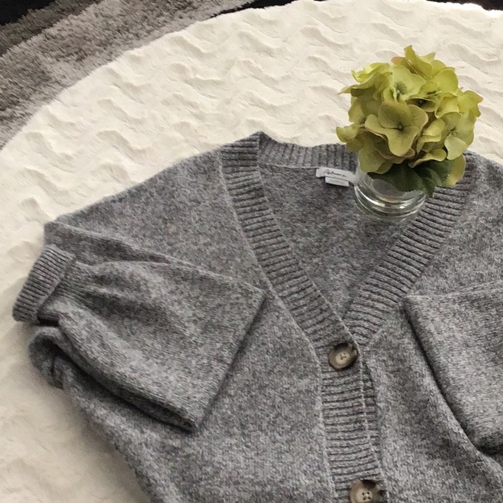 NWOT medium grey sweater.